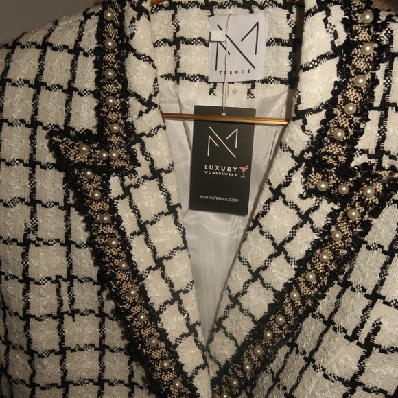 Gia Tweed Blazer - Picture 4 of 4